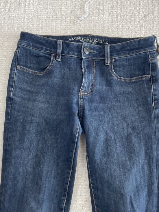American Eagle Women’s Size 6 Super Super Stretch X4 Jegging Jeans Cut-Off Raw - Picture 2 of 12